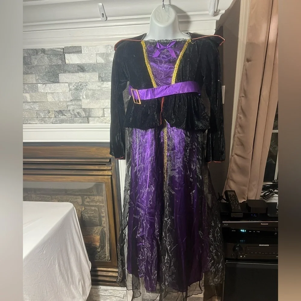 Girls Purple and Black Witch Costume – Halloween & Performance Dress (Size 140)